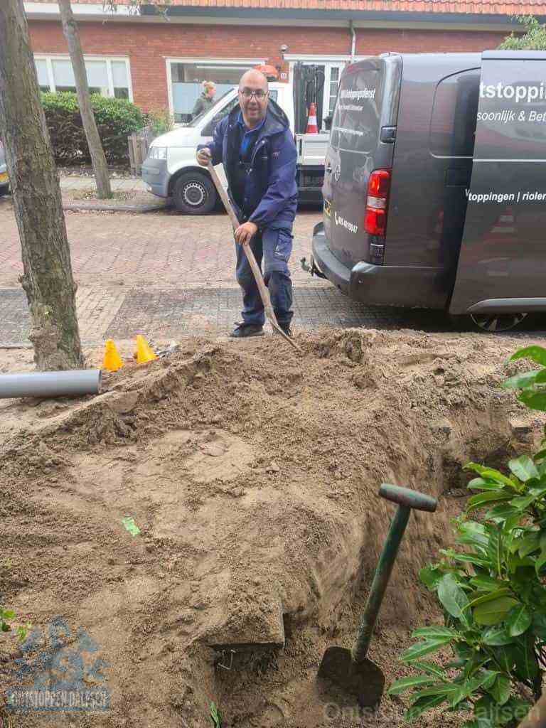 Riool ontstoppen Dalfsen graven